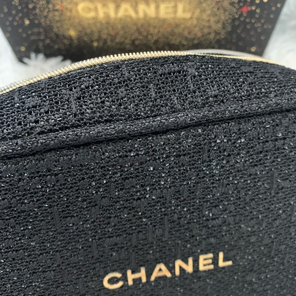 Chanel Crossbody Cosmetic Bag - Picture 8 of 14